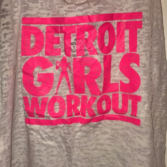 🚫SOLD🚫 Detroit Girls Workout Tank - Picture 2 of 4